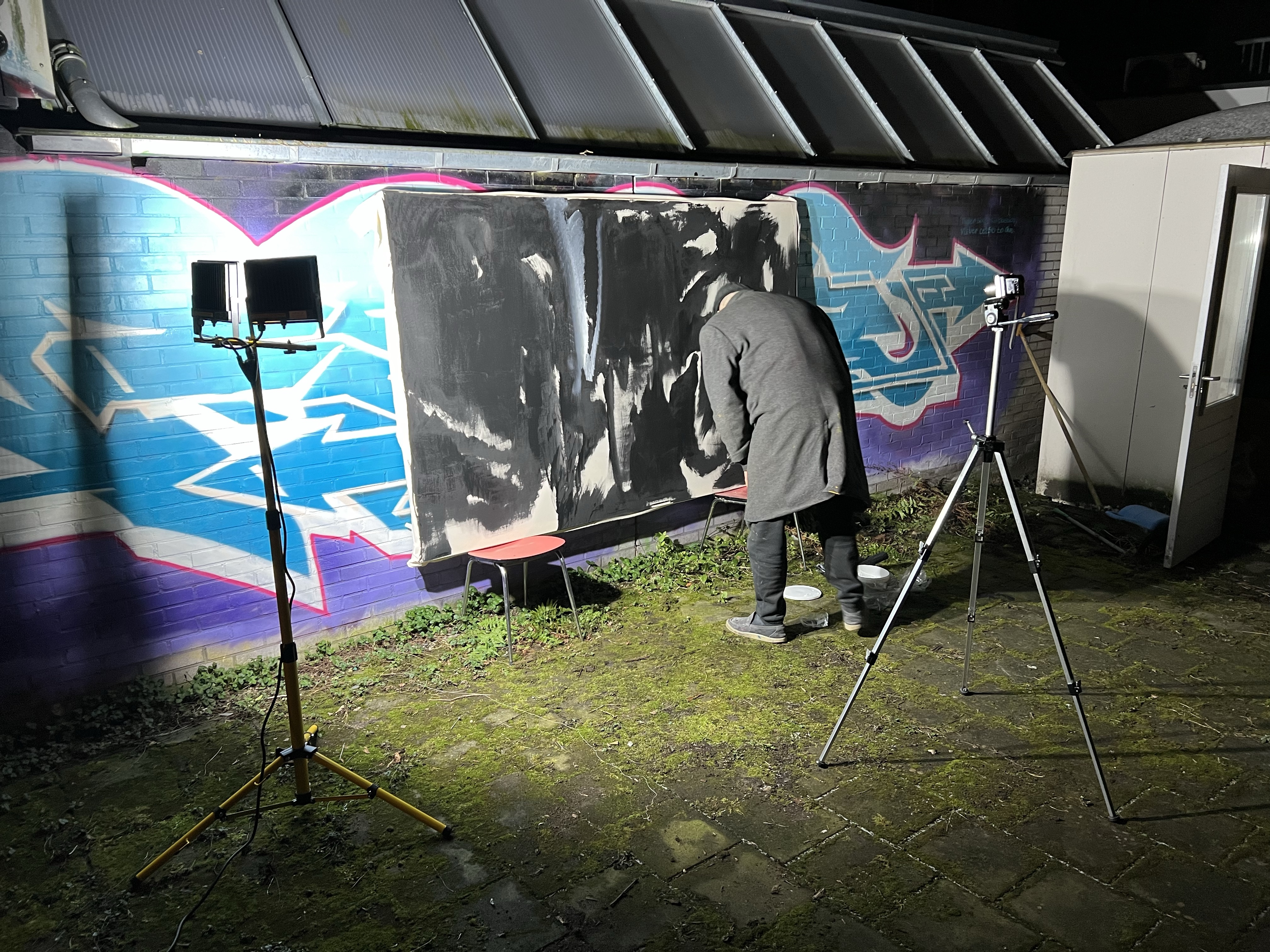 Epic Canvas Unveiling: Raf de Wit’s Monumental Masterpiece in the Making